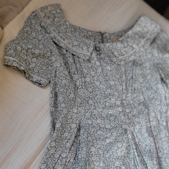 KEEPING FOR NOW Vintage Erika Floral 70's Dress - Picture 2 of 10